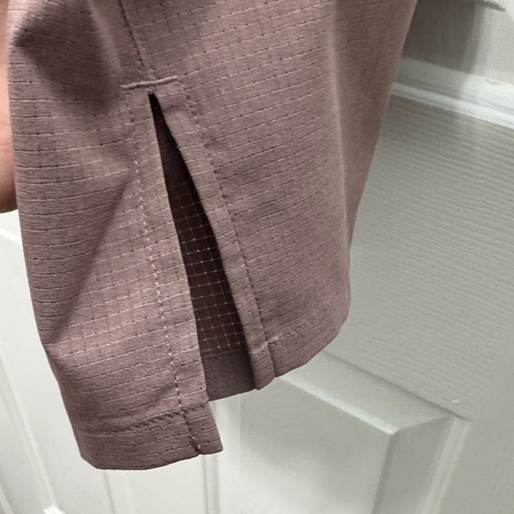 LULULEMON ATHLETA Airing Easy Camp Collar Shirt Twilight Rose - Picture 4 of 7